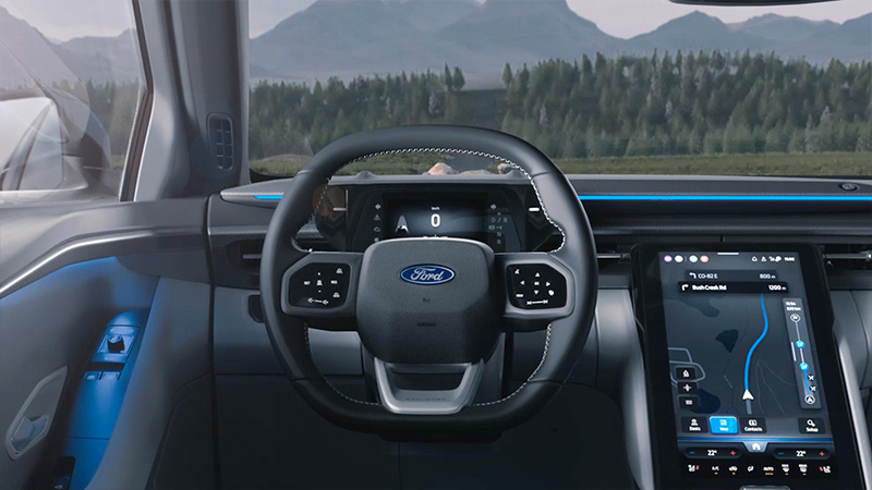 volant et tableau de bord Nouveau Ford Explorer 100% électrique