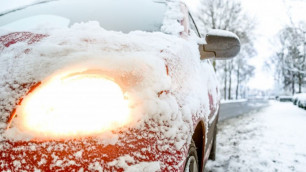 Chaussettes ou chaînes neige : que choisir pour votre voiture ?