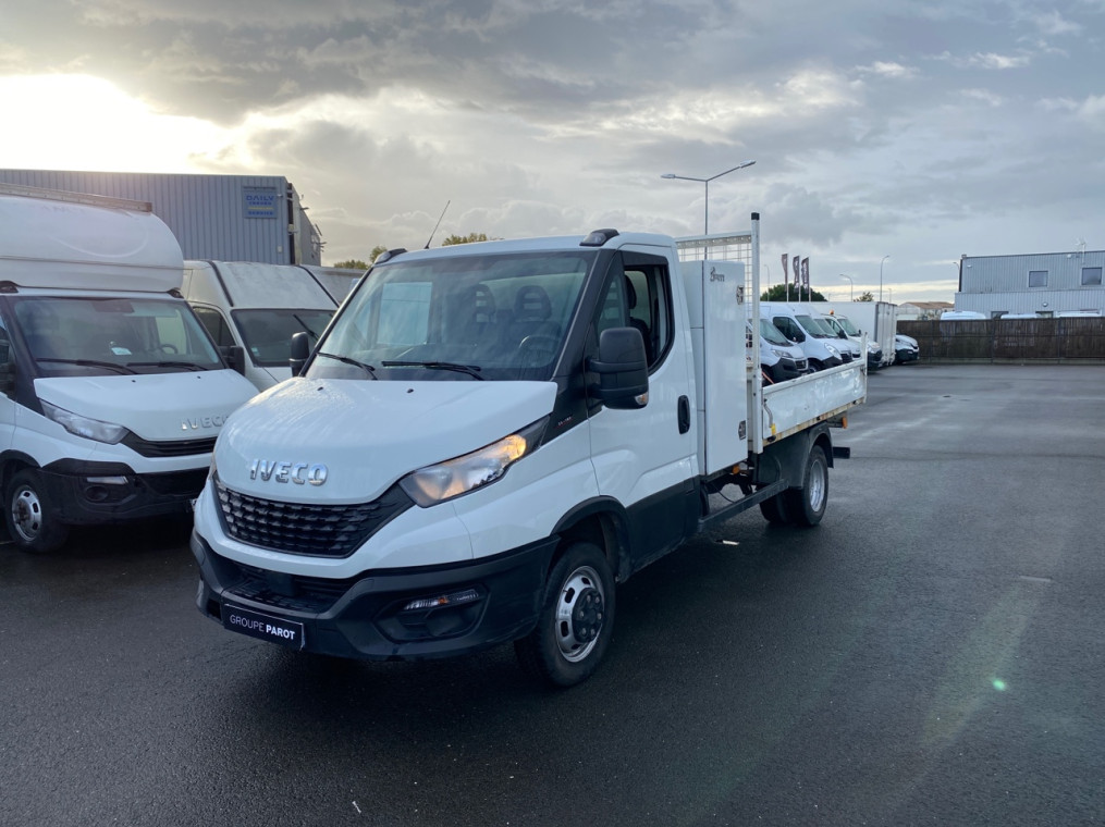 IVECO Daily CCb 35C16H3.0 Empattement 3750