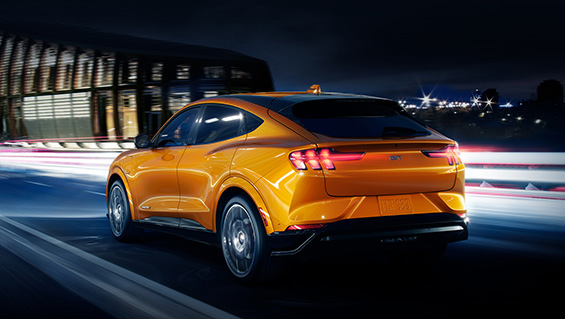 ford-mustang-mach-e-performance-2020